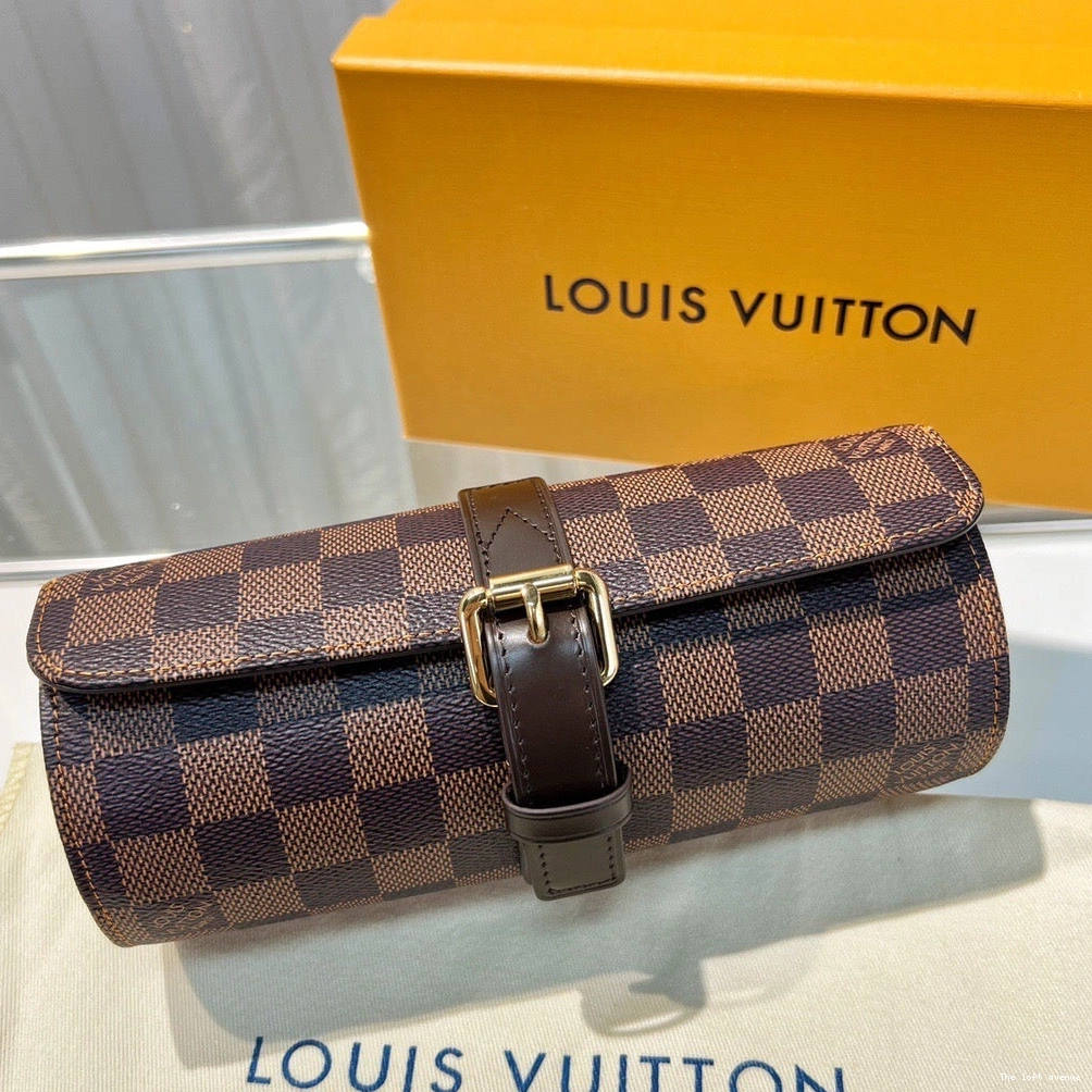 LV CUSTOM CASE WATCH CHECKERED 0809